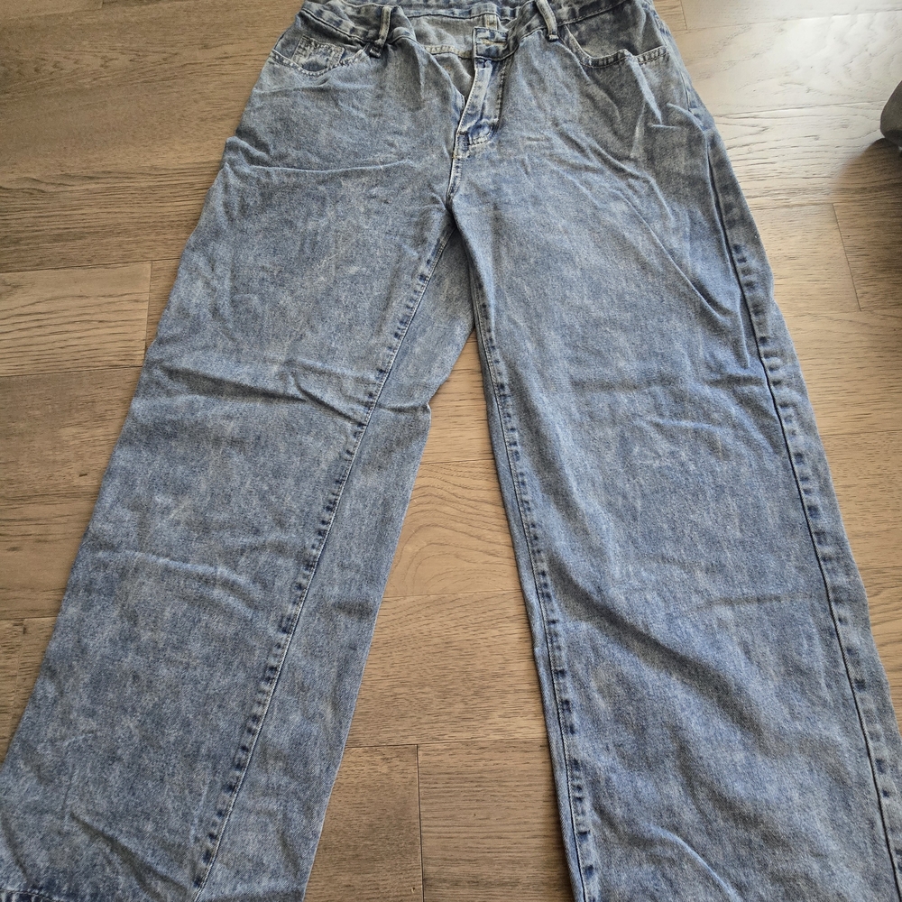SHEIN Light Blue Flare Jeans